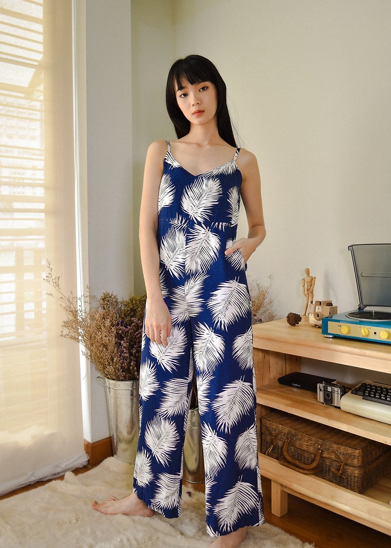 DARK BLUE PALM FLORAL PRINT JUMPSUIT WITH SPAGHETTI STRAP AND BACK ZIPPER - 背带裤/连体裤 - 其他材质 蓝色