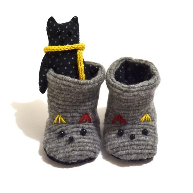 ネコのブーティ(GIFTBOX） - 童装鞋 - 棉．麻 黑色
