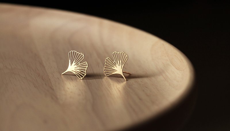 金银杏耳环XS  Ginkgo Earrings-XS (Gold) - 耳环/耳夹 - 其他金属 金色