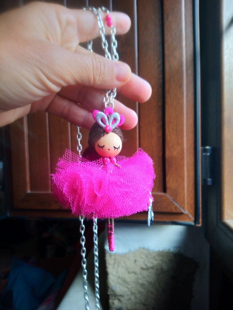 Ballerina brooch doll and necklace, dancer doll brooch and necklace - 胸针 - 木头 紫色