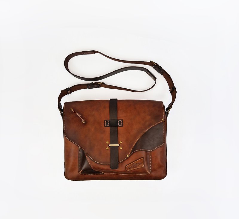Leather women man brown color crossbody shoulder bag Mailbag Messenger