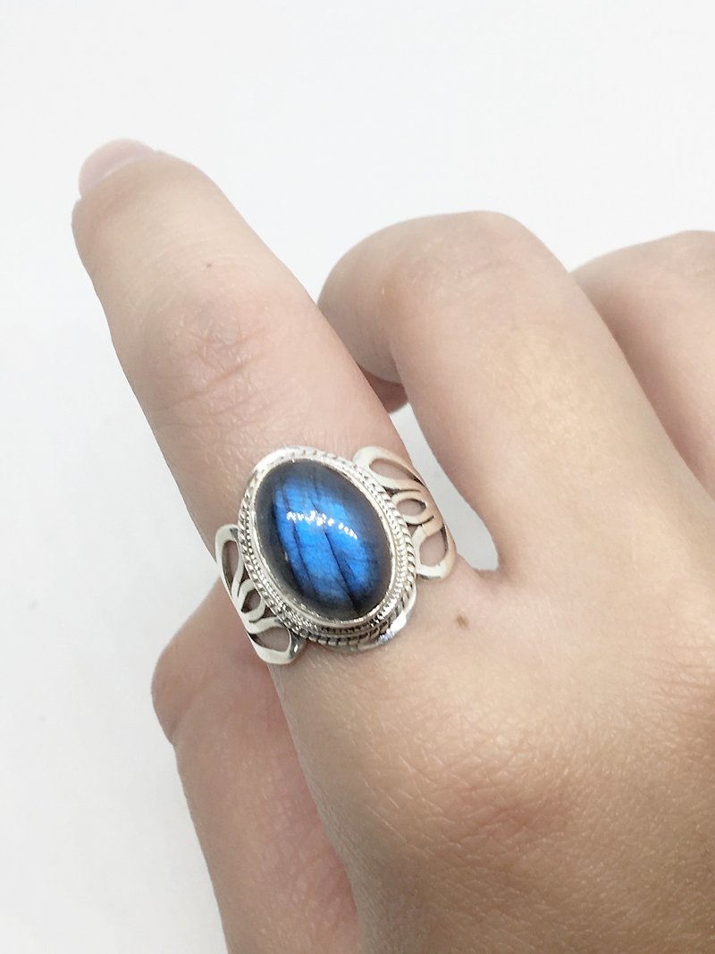 拉长石925纯银异国风格戒指 尼泊尔手工镶嵌制作 - 戒指 - 宝石 蓝色