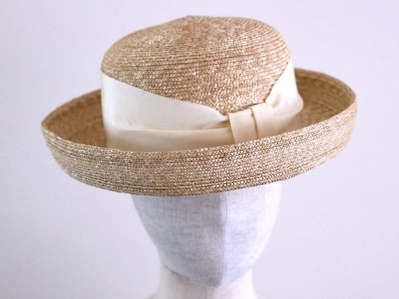 麦わらのセーラーハットIrene アイリーン ホワイトリボン - 帽子 - 其他材质 白色