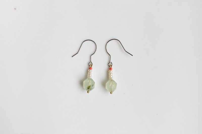 海草海草 珍珠天然石耳环 - 耳环/耳夹 - 玻璃 绿色