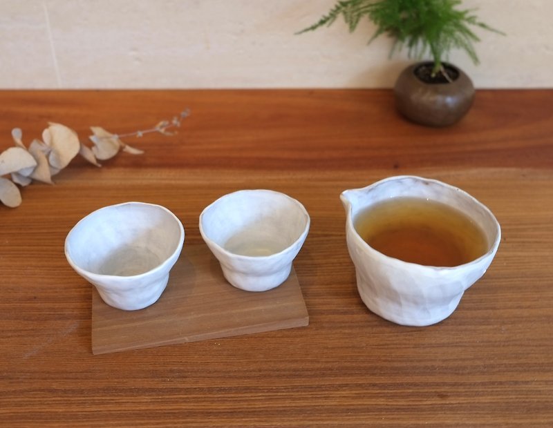 荏苒系列 猪口杯茶海组 - 茶具/茶杯 - 陶 白色