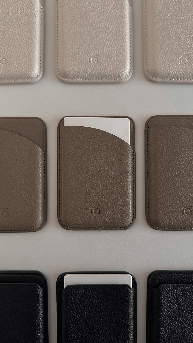 摩卡棕荔枝纹纹磁吸皮革卡夹 (支援Magsafe) - 手机配件 - 人造皮革 卡其色