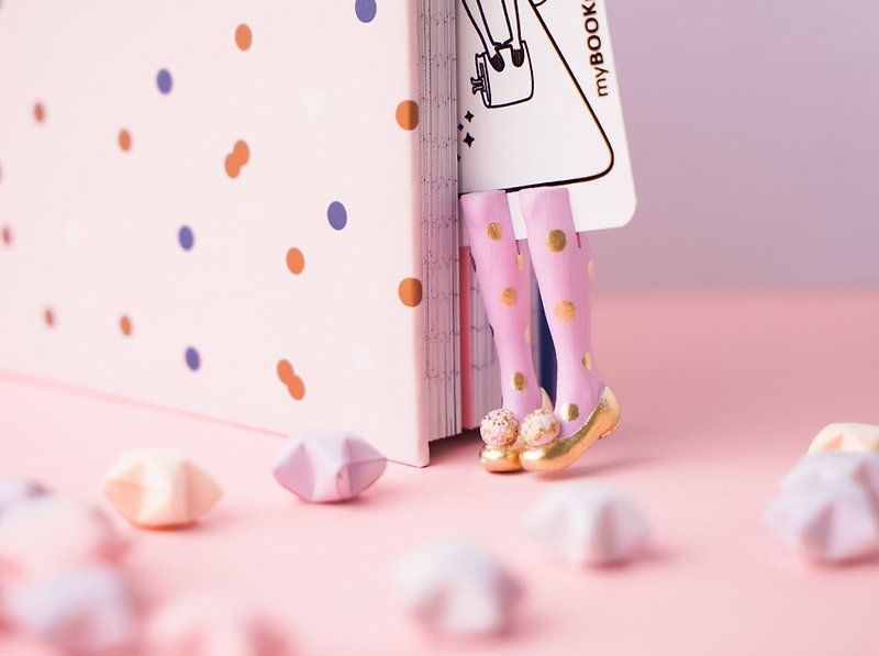 Unique Airy-Fairy Bookmark Handmade Custom Librarian Bookish Gift (Pink) - 书签 - 粘土 粉红色
