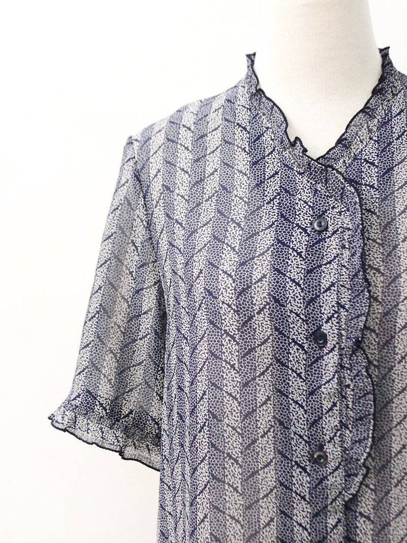 复古日本制几何印花深蓝色短袖古着衬衫 Vintage Blouse - 女装衬衫 - 聚酯纤维 蓝色