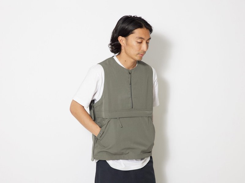 TAKIBI Weather Cloth Vest 背心 S/L 卡其色 - 女装背心 - 其他材质 卡其色