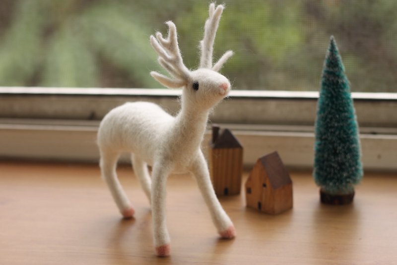 白色驯鹿(大) 圣诞节送礼 交换礼物 最佳选择 订制款 - 摆饰 - 羊毛 白色