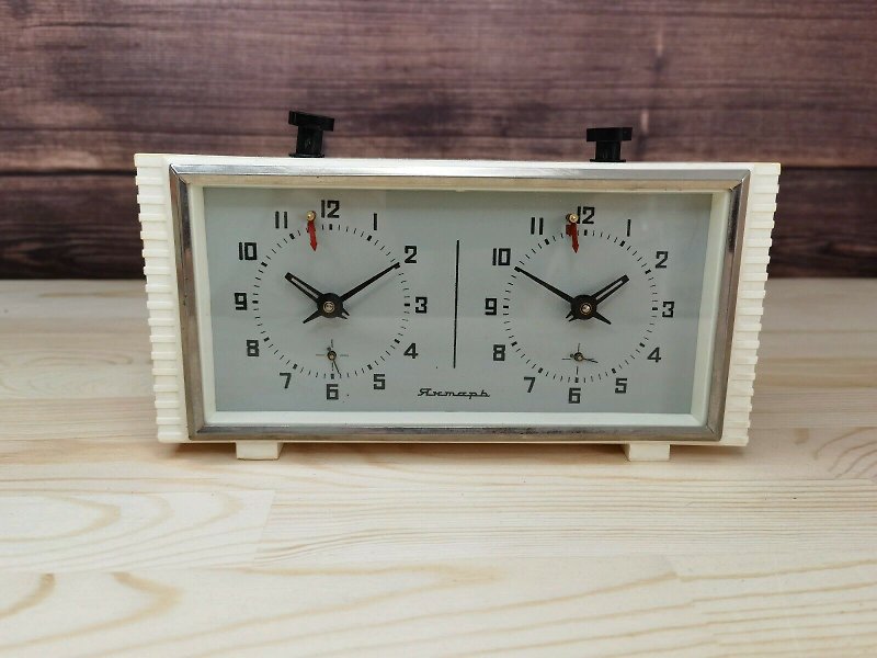 Original USSR chess clock Jantar Yantar Mechanical watch Chess watch 1980s - 时钟/闹钟 - 塑料 透明