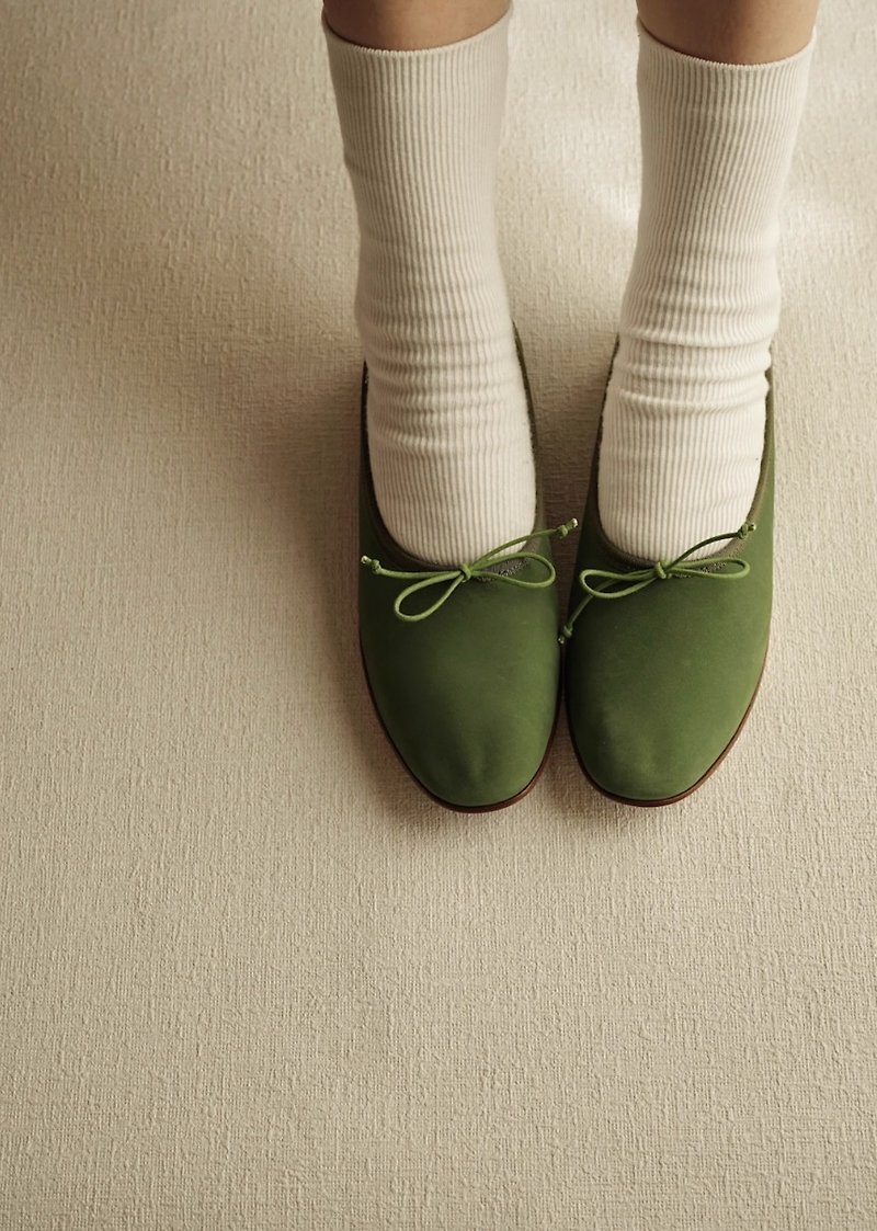 法式复古芭蕾舞鞋 一脚蹬平底单鞋 细腻绒面奶奶鞋 - 芭蕾鞋/娃娃鞋 - 真皮 绿色