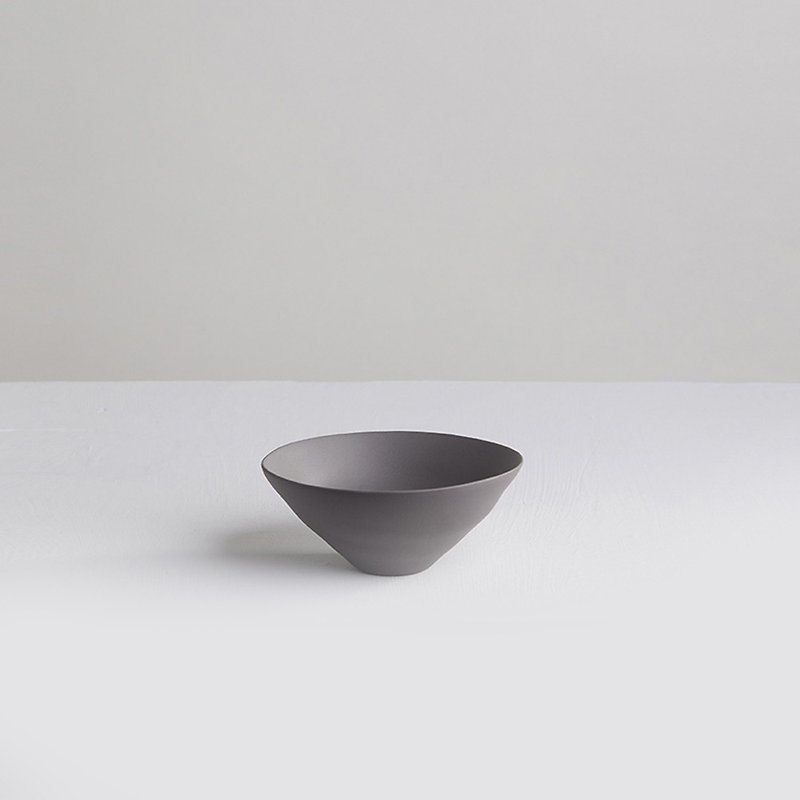 【3,co】水波系列小碗(1号) - 灰 - 碗 - 瓷 灰色
