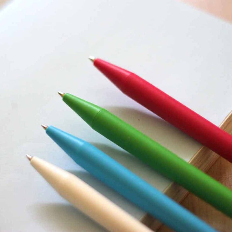 PREMEC | Radical EU 多彩原子笔 B4C组合 白 绿 水蓝 桃 - 圆珠笔/中性笔 - 塑料 