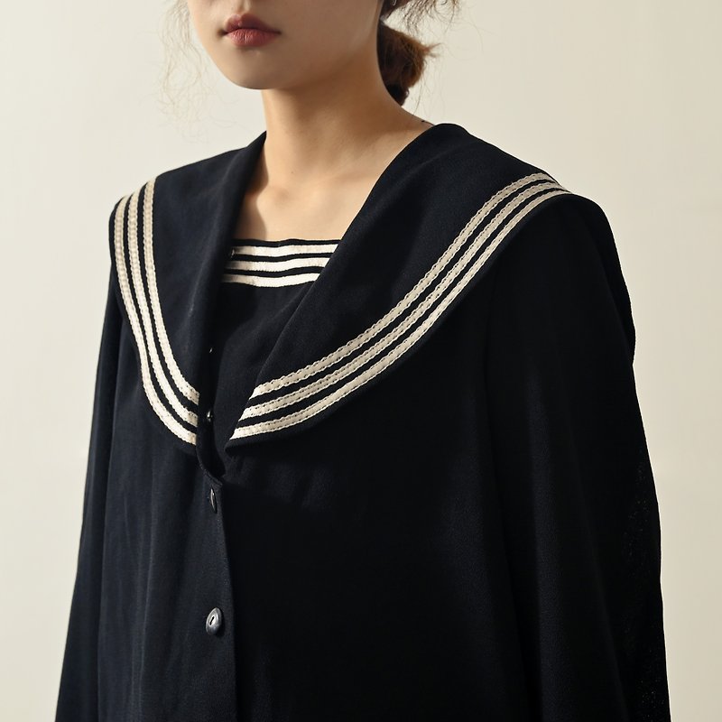 【NaSuBi Vintage】对色滚边披肩水手领古着衬衫 - 女装衬衫 - 其他人造纤维 