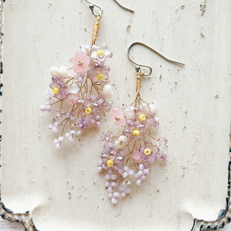 momolico 桃子莉可 耳环 花束  紫丁香 满天星  可改夹式 - 耳环/耳夹 - 其他材质 粉红色