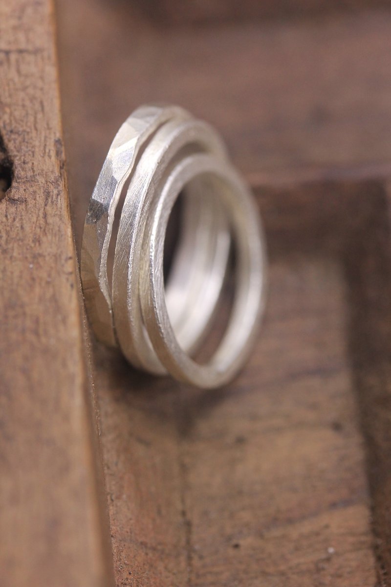 Simple square profile handmade silver ring  (R0059) - 戒指 - 银 银色