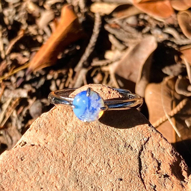 **蓝染** 澳洲天然蛋白石 925银戒指 / 蓝澳宝饰品 - 戒指 - 半宝石 蓝色