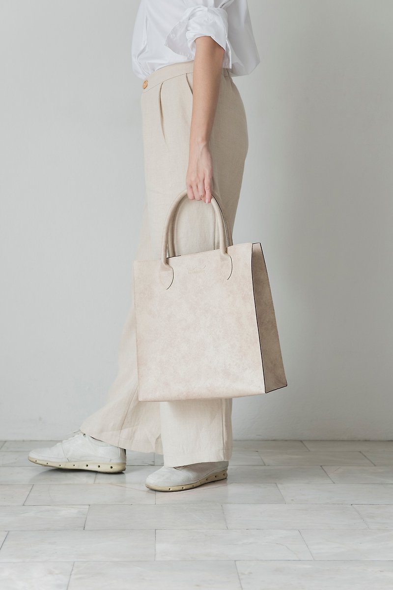 Jumbo Leather Tote Bag (Ivory) - 手提包/手提袋 - 人造皮革 白色