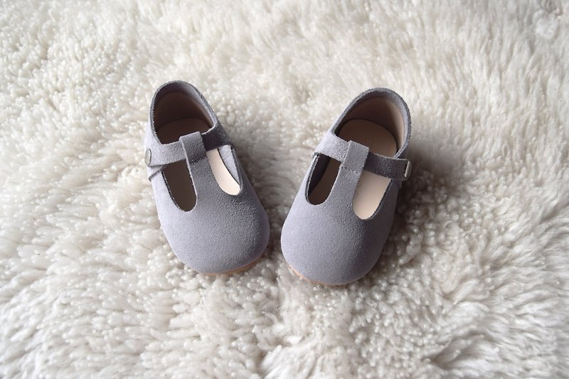浅灰色真皮婴儿鞋 女宝宝学步鞋 童鞋 生日礼物 周岁礼物 满月礼 - 童装鞋 - 真皮 灰色