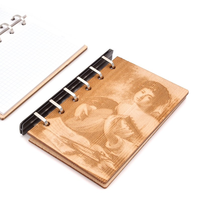 台湾桧木艺术板画活页笔记本-卡拉瓦乔 鲁特琴手|用万用手札书写 - 笔记本/手帐 - 木头 金色