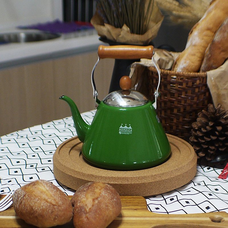 CB Japan 北欧系列珐琅原木手冲壶-森林绿 - 厨房用具 - 珐琅 绿色