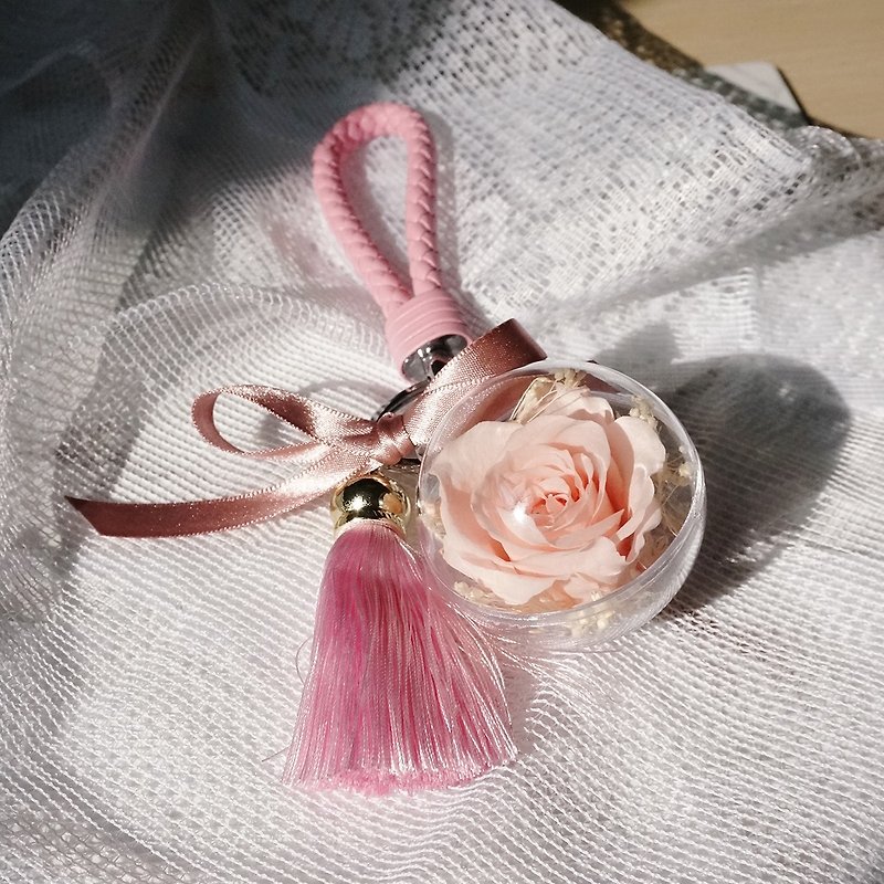 永生花透明球球钥匙圈(小)-浅粉红玫瑰 - 钥匙链/钥匙包 - 植物．花 
