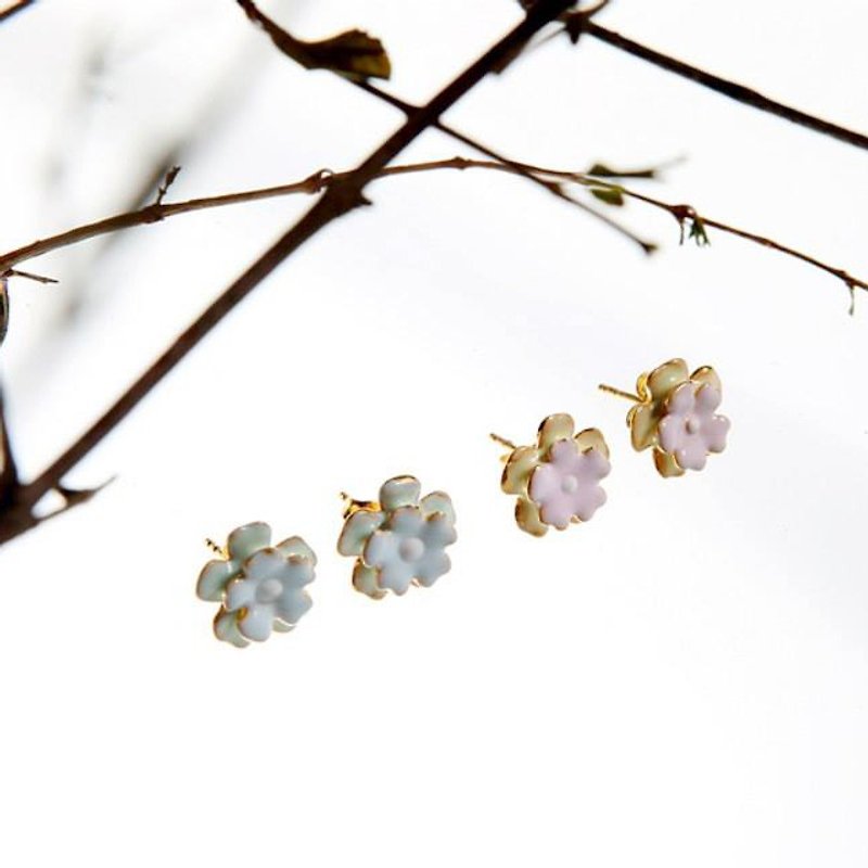 Pastel Flower Stud Earrings, Flower Stud Earrings, Flower Earrings, Flower Studs - 耳环/耳夹 - 其他金属 粉红色
