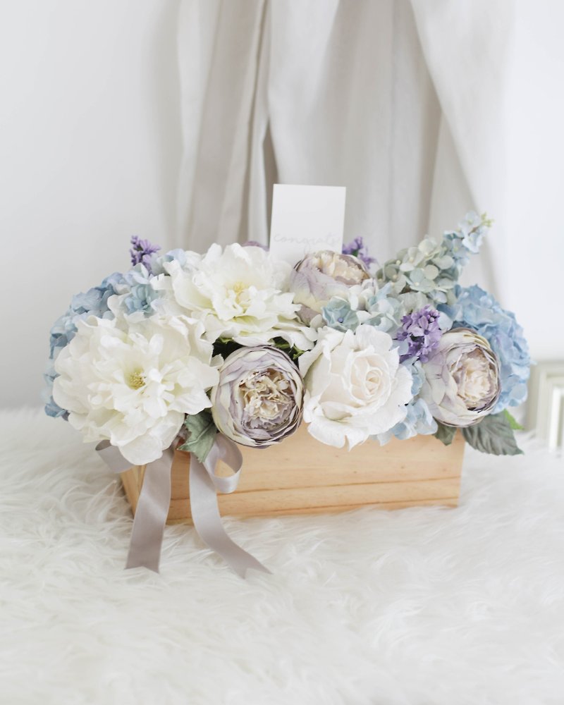 MY BABY BLUE Dining Table Flower Pot Handmade Paper Flowers - 摆饰 - 纸 蓝色