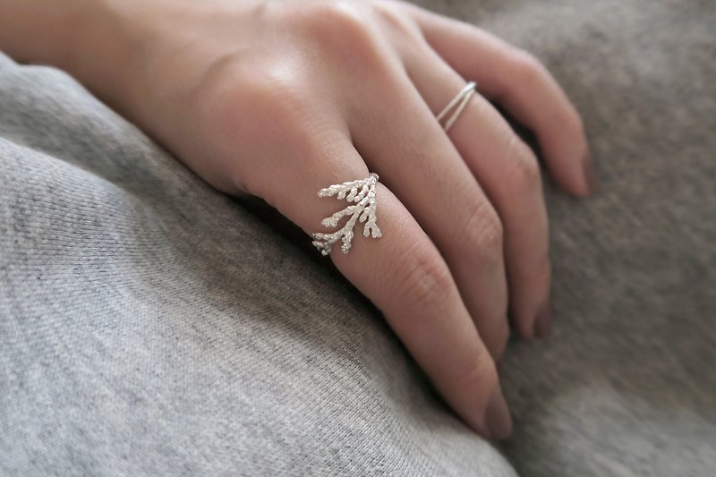 独家 森林系 925纯银 冰柏 开口 戒指 免费送礼包装 - 戒指 - 纯银 银色