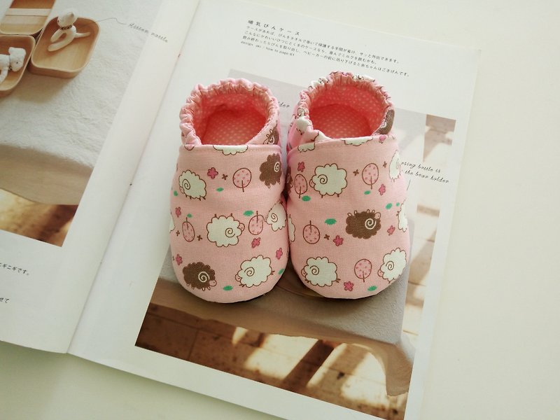 粉粉羊咩咩弥月礼物 婴儿鞋 宝宝鞋  鞋长13/14 - 满月礼盒 - 棉．麻 粉红色