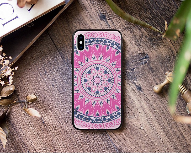 曼陀罗花纹浅粉红色亮面手机壳iPhone 12 Pro 三星红米小米华为 - 手机壳/手机套 - 塑料 紫色