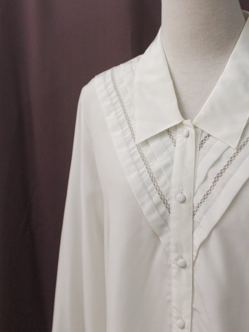 复古日本制典雅简约剪裁V几何白色长袖古着衬衫 Vintage Blouse - 女装衬衫 - 聚酯纤维 白色