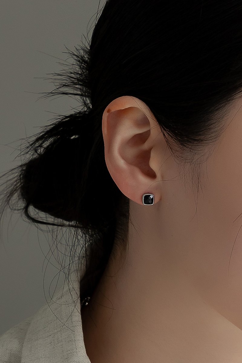 极简方形。黑玛瑙耳环 - 耳环/耳夹 - 不锈钢 银色