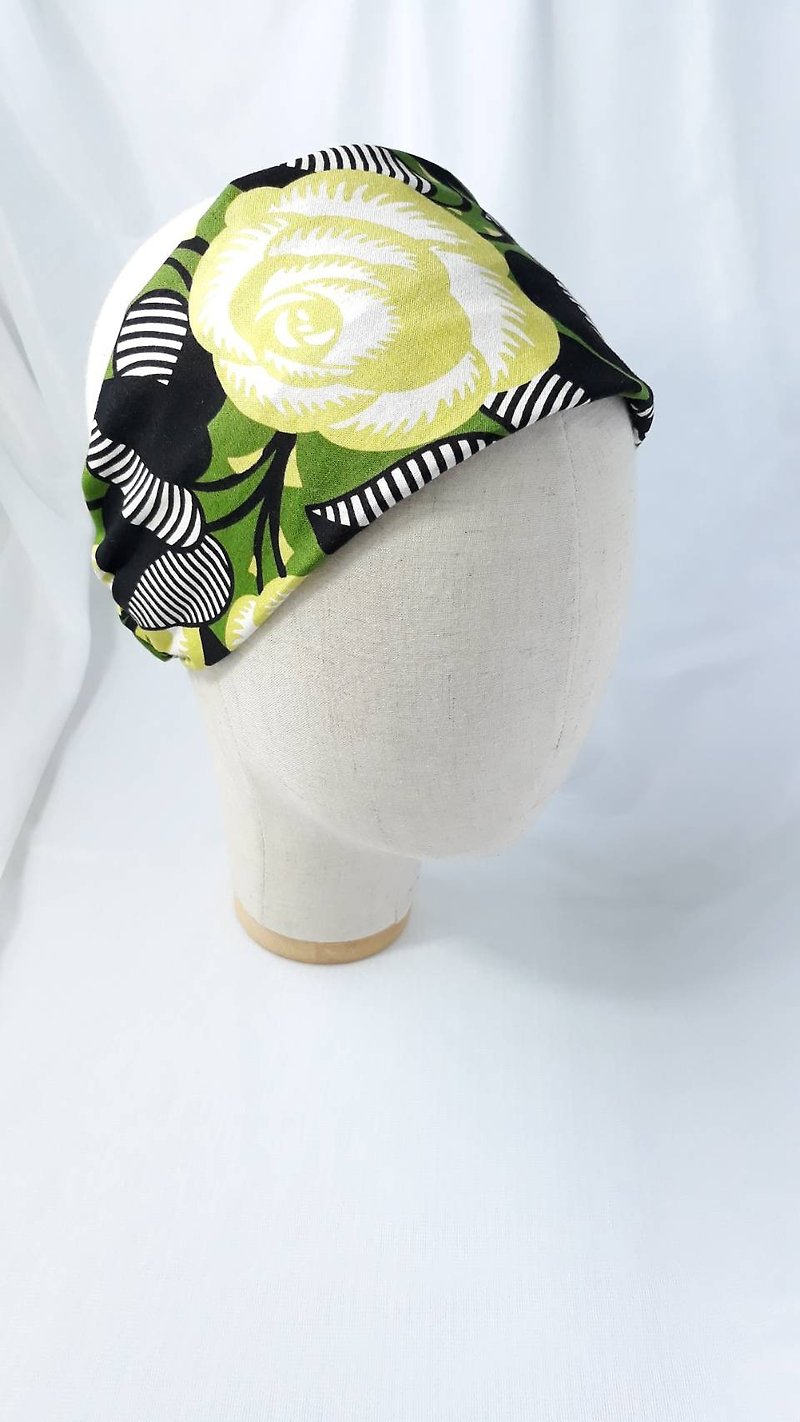 绿底版画玫瑰头巾领巾式宽发带 - 发带/发箍 - 棉．麻 绿色