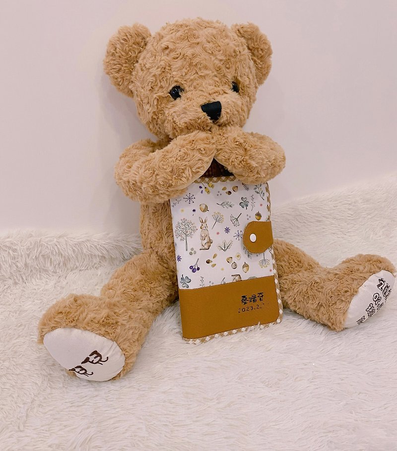 【TiNa】诞生弥月熊 体重熊  定制刺绣 周岁礼 生日礼物 婚礼熊 - 满月礼盒 - 棉．麻 多色