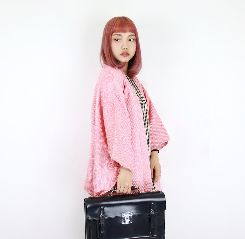 Back to Green-日本带回 羽织和服 粉色绞染/vintage kimono - 女装休闲/机能外套 - 丝．绢 