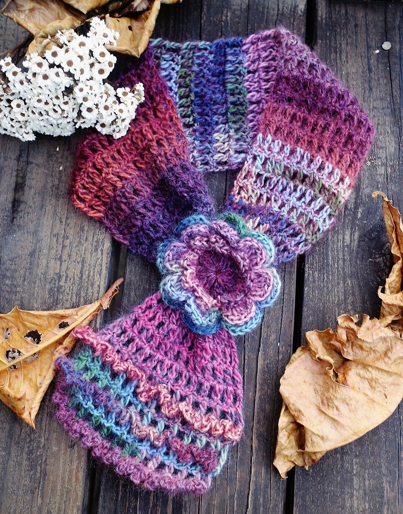 手作-大人款交叉围巾-和风花朵-手编织温暖-日本进口段染毛线 - 围巾/披肩 - 羊毛 紫色