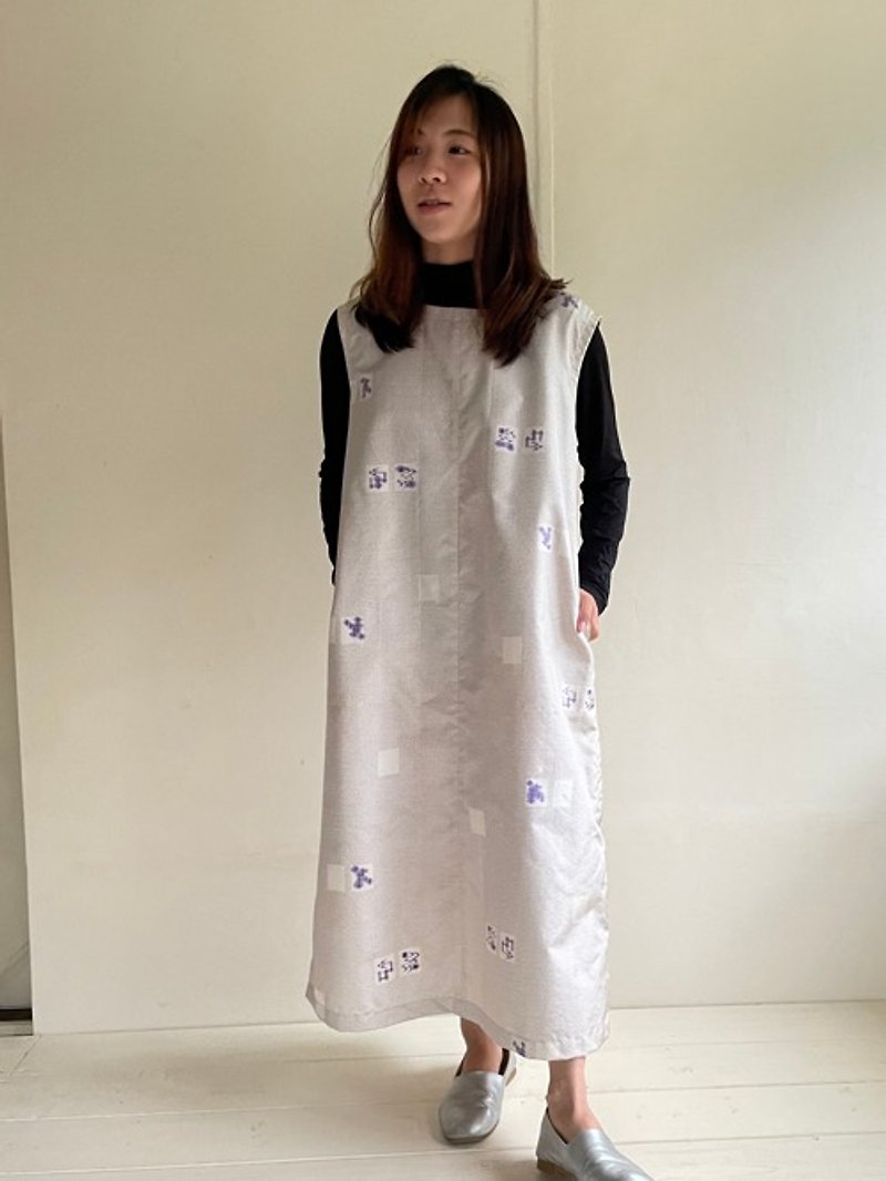 紬着物リメイク ラウンドネックジャンパースカート - 洋装/连衣裙 - 棉．麻 