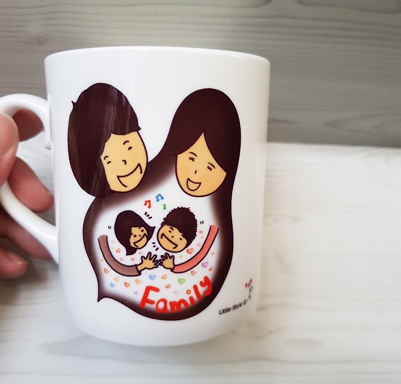 骨瓷马克杯-Family(定制) - 咖啡杯/马克杯 - 瓷 白色