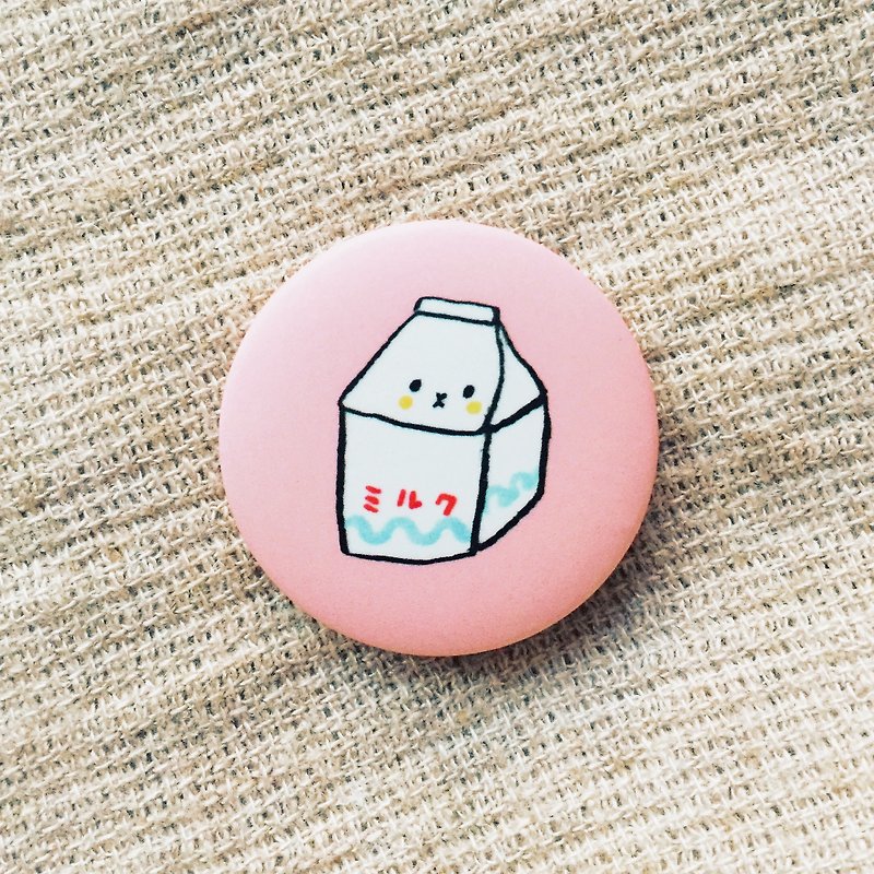 粉红奶纸盒 雾面胸章 - 徽章/别针 - 塑料 粉红色