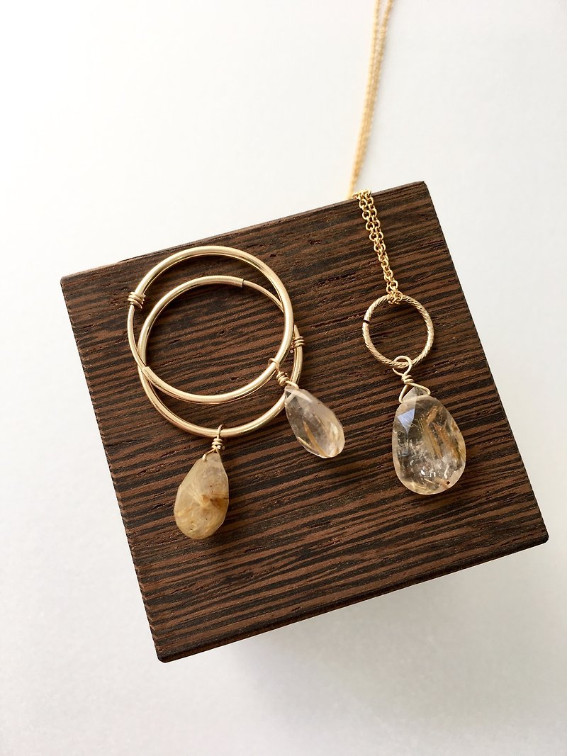 Rutile quartz hoop-earring and necklace all 14kgf - 耳环/耳夹 - 水晶 金色