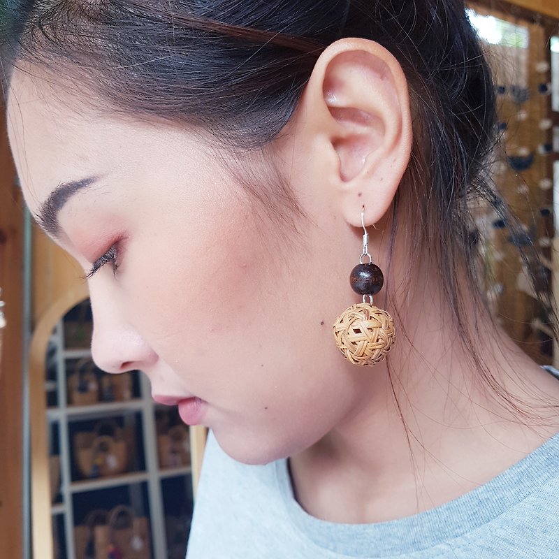 Earrings, Bamboo Earrings 【Off-season sale】【換季特賣】 - 耳环/耳夹 - 植物．花 