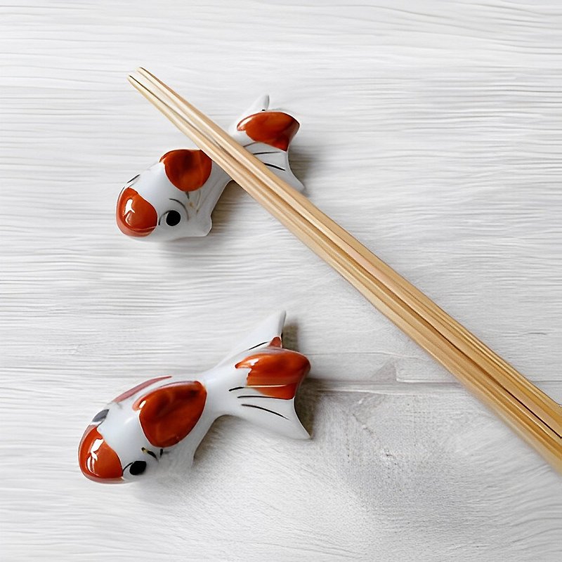 金鱼筷架 /清水烧/ 单入 - 筷子/筷架 - 瓷 红色
