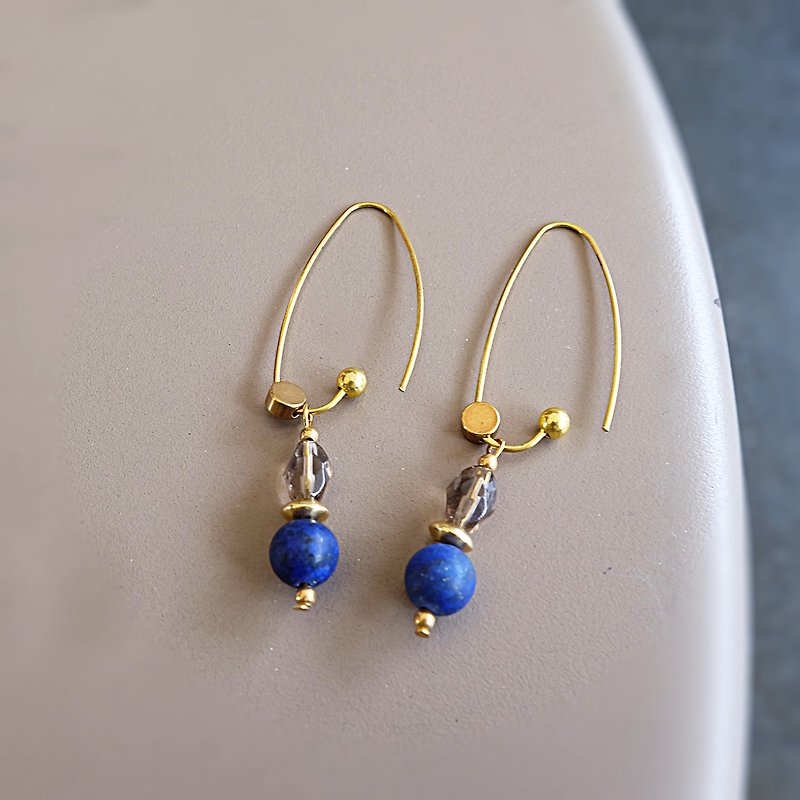 Lapis lazuli stone with gray quartz golden hook earrings - 耳环/耳夹 - 石头 蓝色