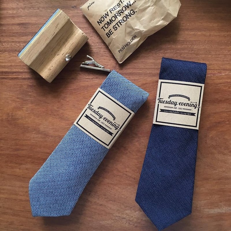 Neck tie Jean Wave [Blue / Navy] - 领带/领带夹 - 棉．麻 蓝色