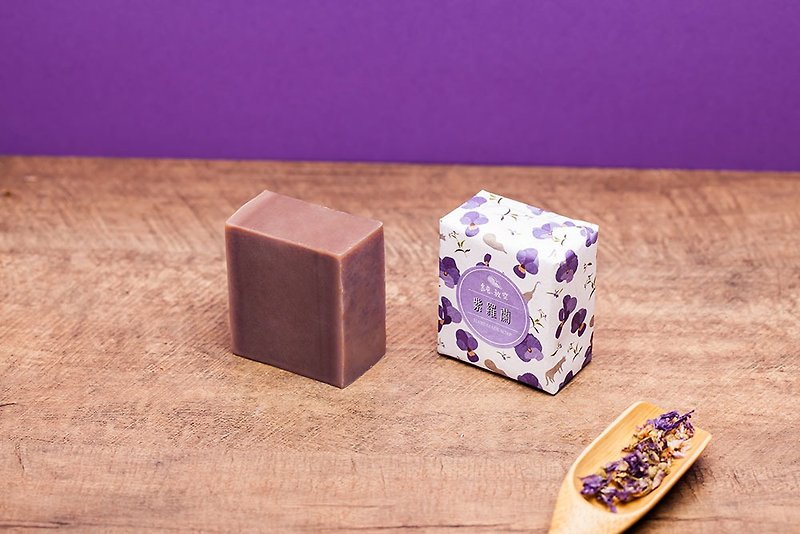 紫罗兰植萃美颜手工皂 - 沐浴用品 - 精油 紫色