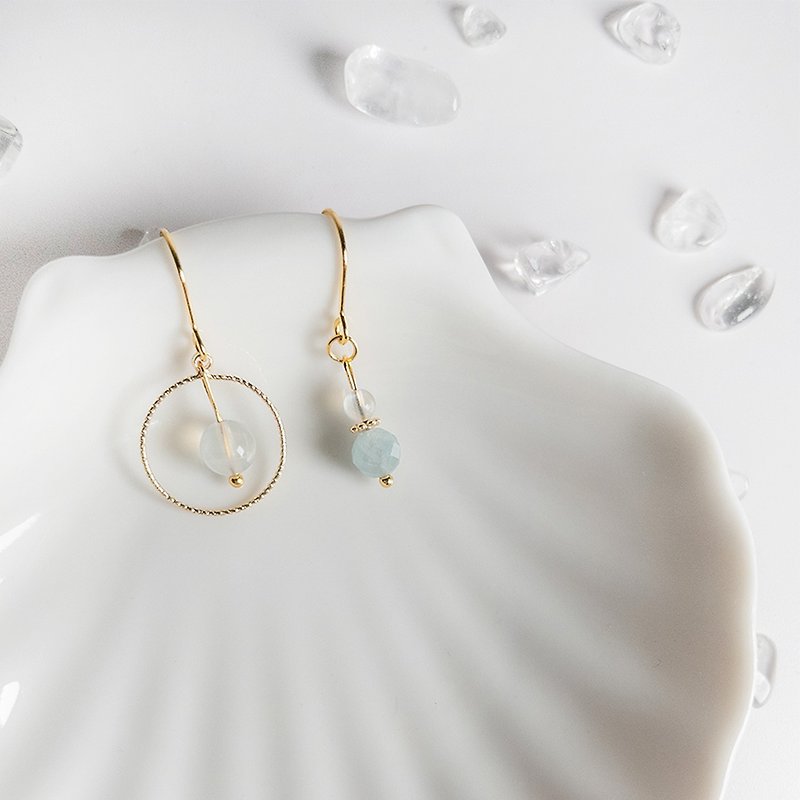 天然石手作耳环－海蓝宝 | 月光石 | 耳针 | 耳勾 | 耳夹 - 耳环/耳夹 - 宝石 白色