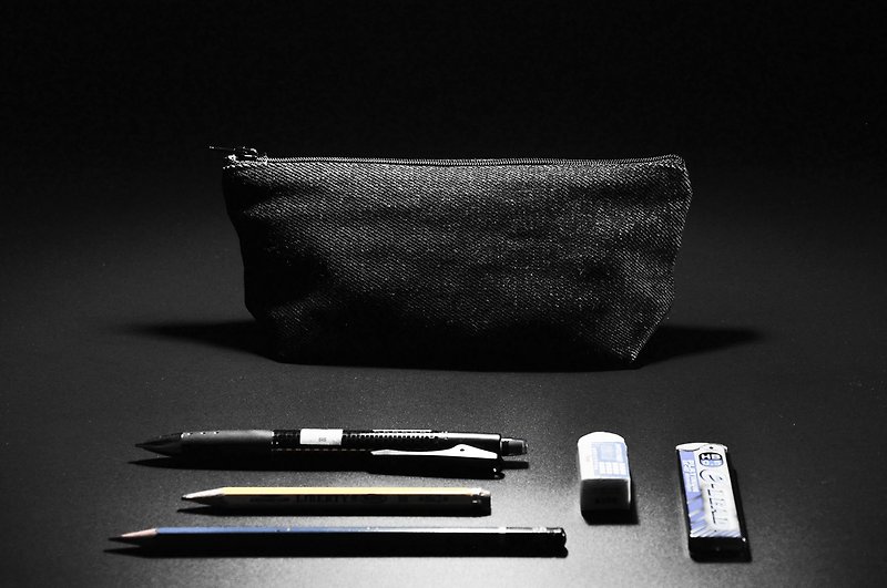 ENDURE/牛仔黑素色笔袋 - 铅笔盒/笔袋 - 棉．麻 黑色