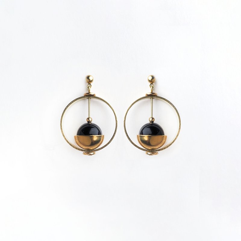 日心说耳环 (黑) - Heliocentric earrings (black) - 耳环/耳夹 - 宝石 金色